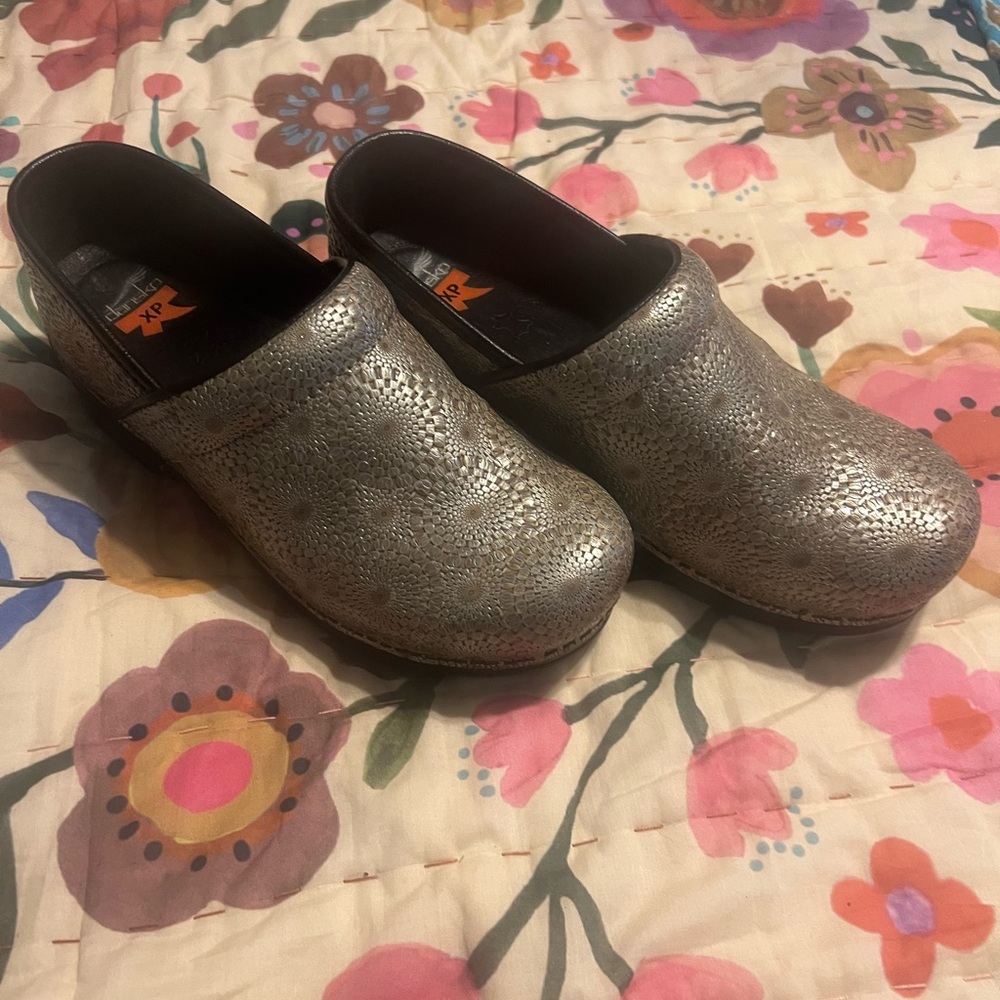Dansko 39
